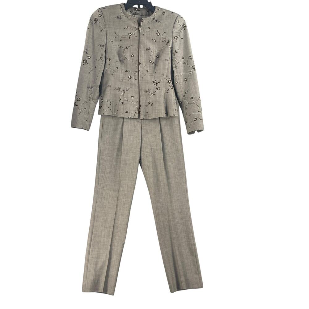 Escada Suit Womens 34 / M Gray Pure New Wool Floral Embroidered Jacket Pants Set